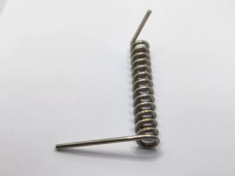 Single torsion spring with gap