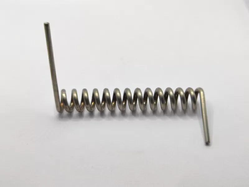 Single torsion spring with gap