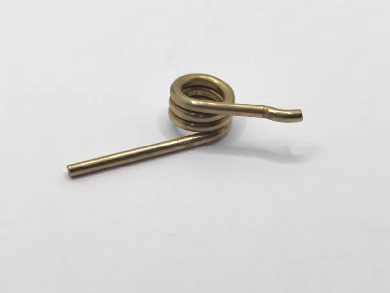 Single torsion spring without gap