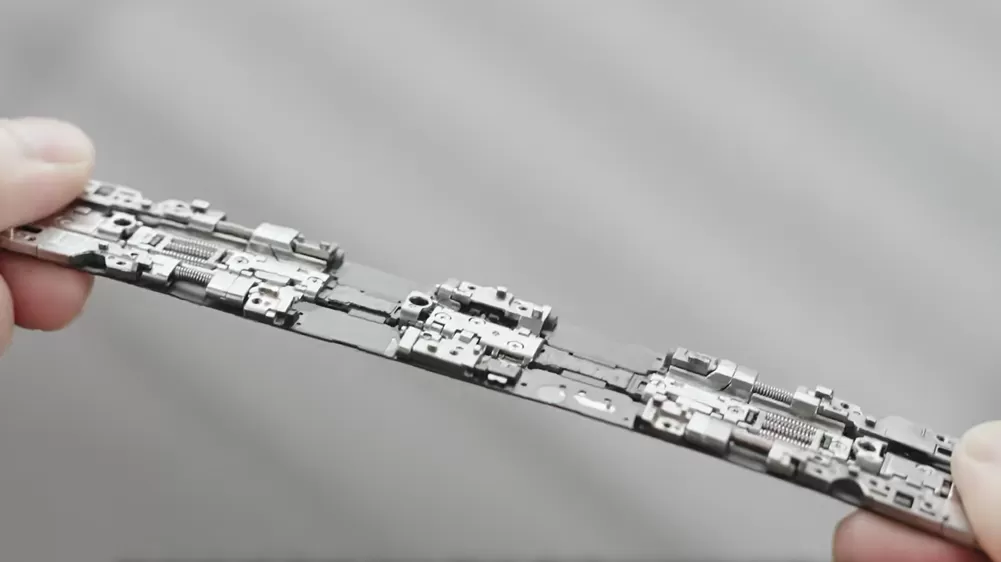 Spring assembly in actual configuration